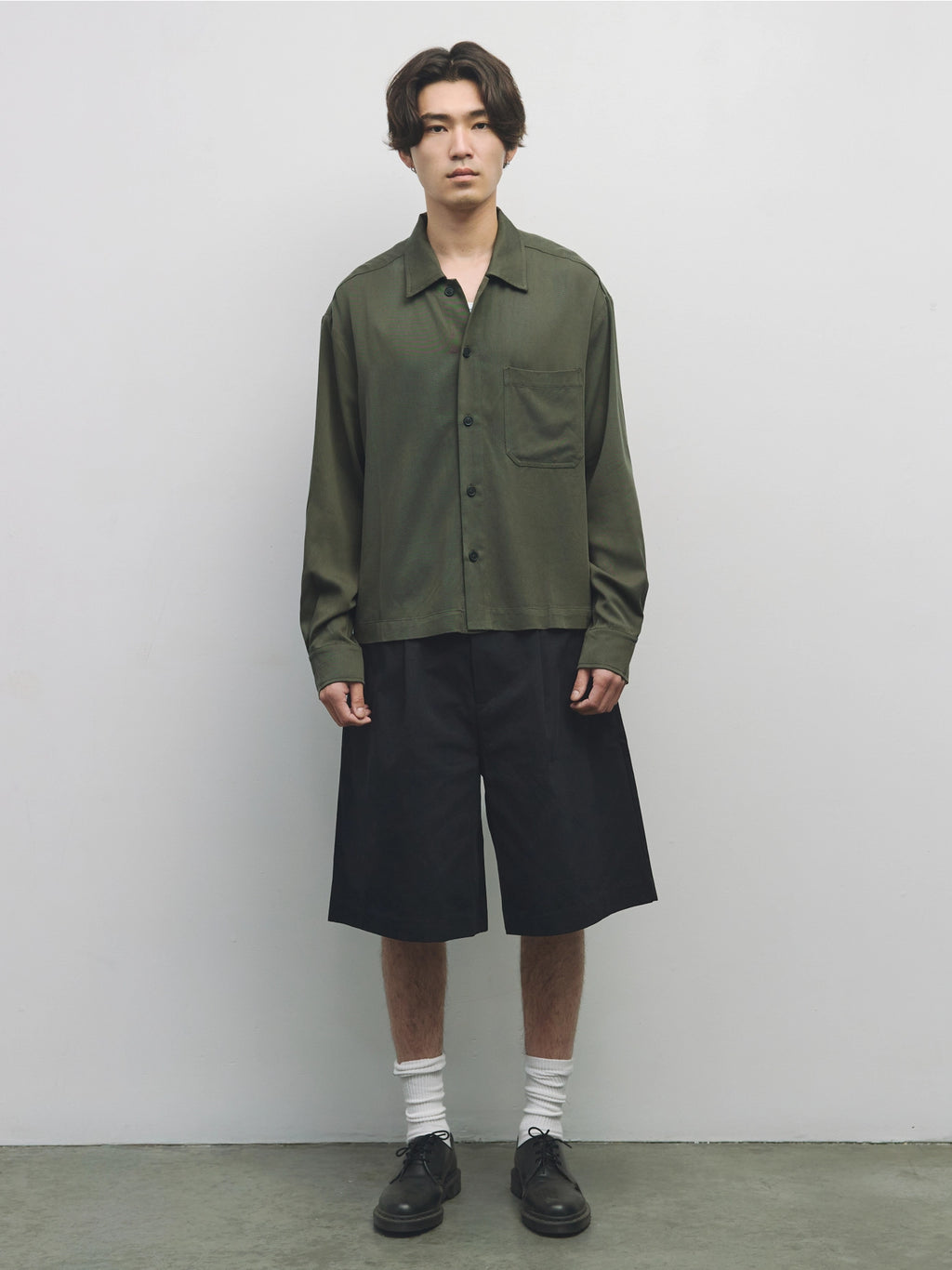 Short Common Market Willis black