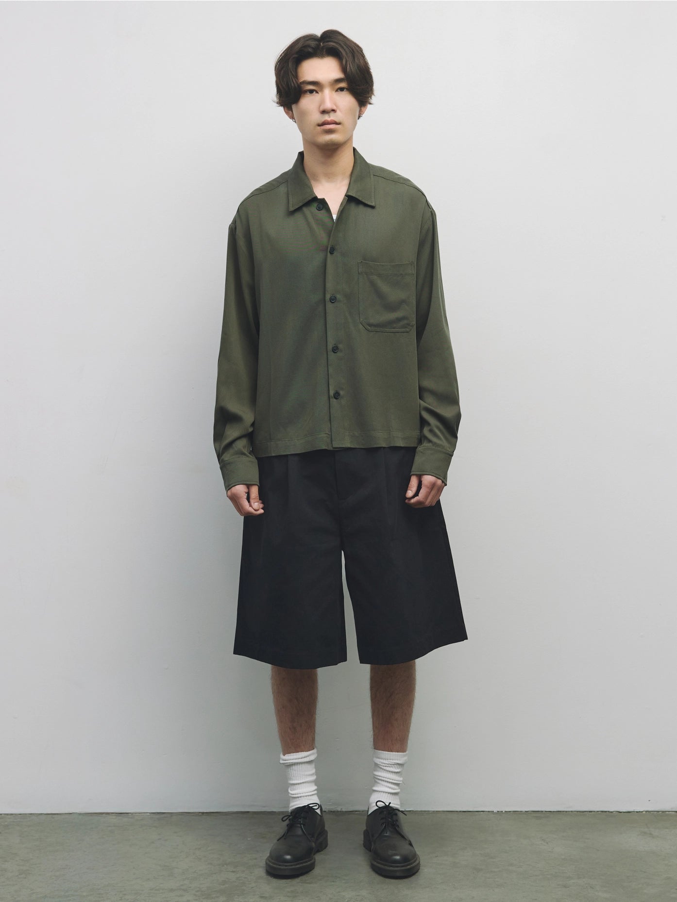 Short Common Market Willis black