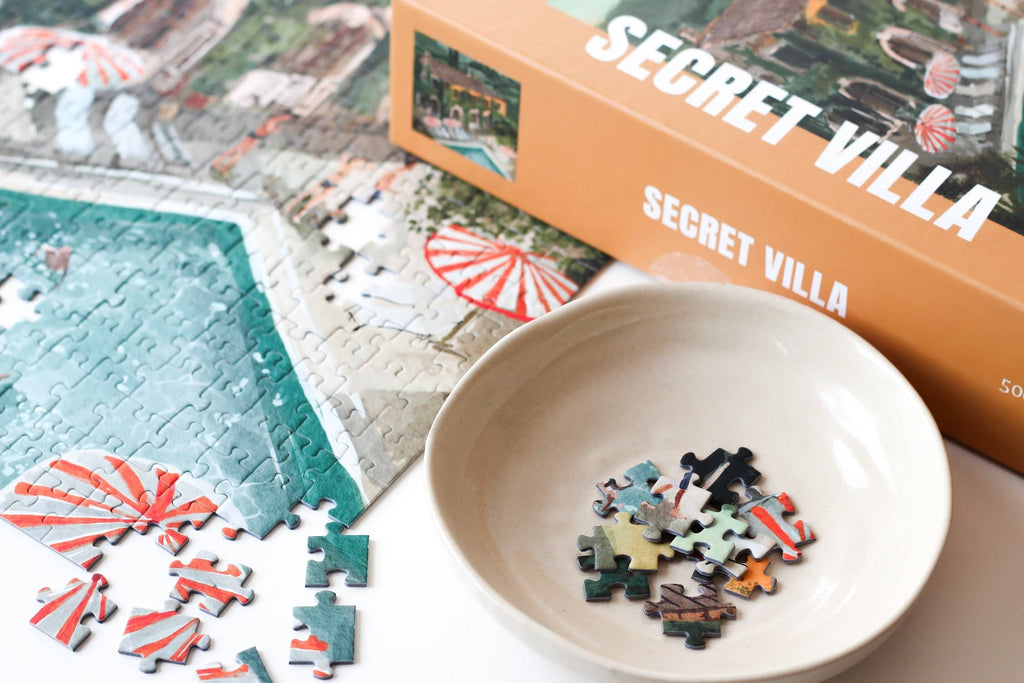 Puzzle Piecely Secret Villa medium