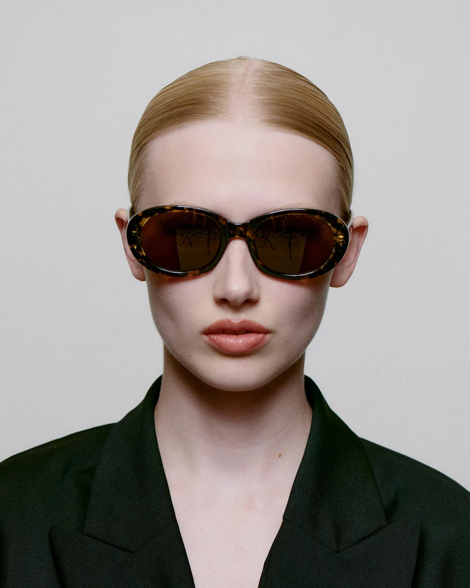 Sonnenbrille A. Kjærbede Anma black yellow tortoise