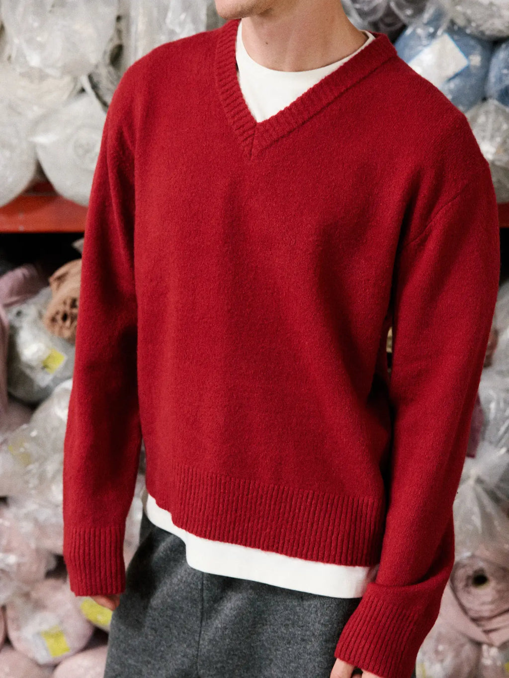 Knit Common Market Jesse V-Neck scarlet