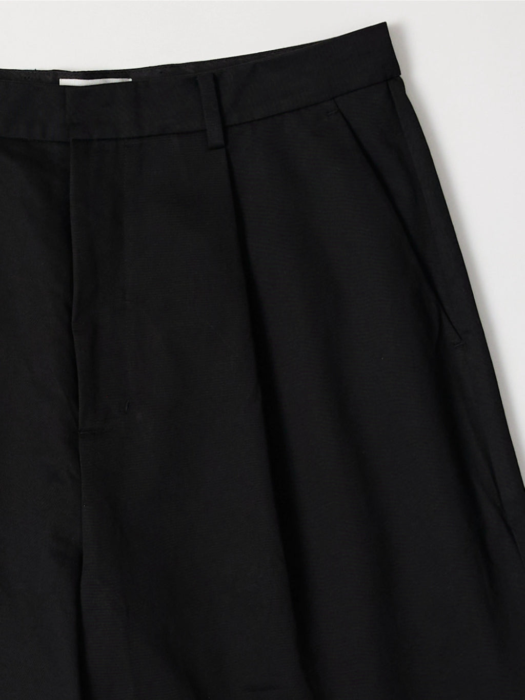 Short Common Market Willis black