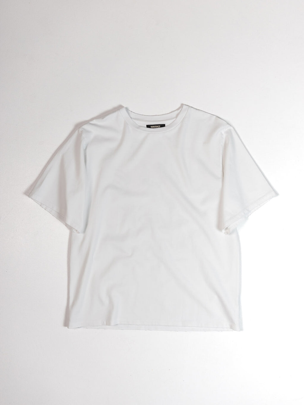 T-Shirt Vorgrace Heart Bones white