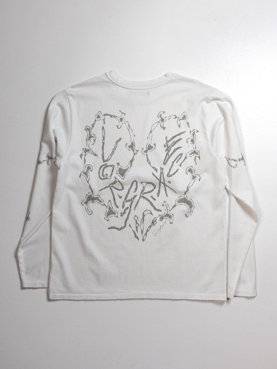 Longsleeve Vorgrace Heart Bones white